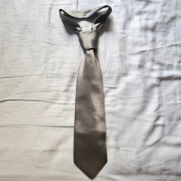 Vintage Gucci Silk Tie - Picture 1 of 5